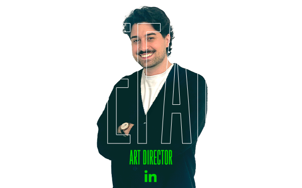 Persona con giacca nera, Art Director, logo LinkedIn.