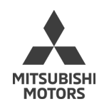 Logo Mitsubishi Motors: tre diamanti neri sopra il nome dell'azienda in grassetto.